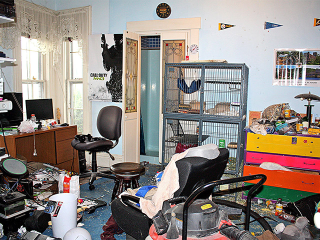 My disrupted brain makes this room look organized.